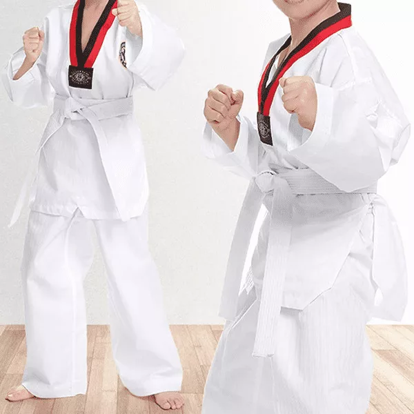karaté gi, uniforme de karaté, judo gi, uniforme de taekwondo, gi arts martiaux, dobok, uniforme gi