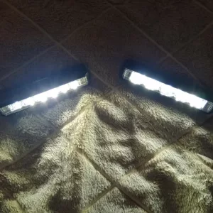 Lampe de vélo étanche reçue du client L***a.