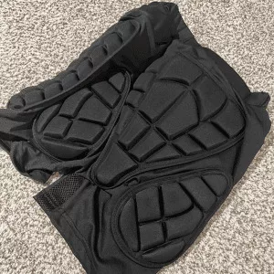 Shorts rembourrés pour snowboard avec protection des genoux reçus du client B****t